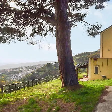 Semesterbostad 4 Bedroom Cozy In Lungro